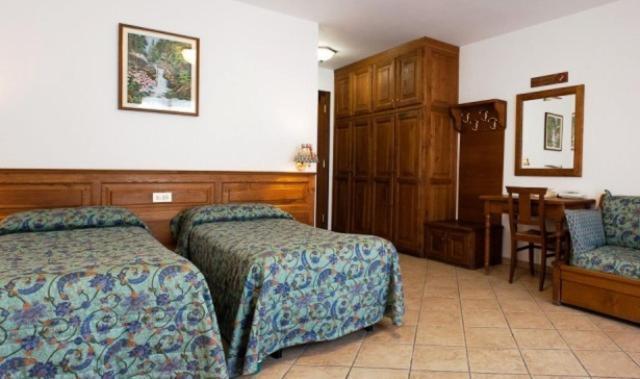 Hotel Villa Plinia Pragelato Exterior foto