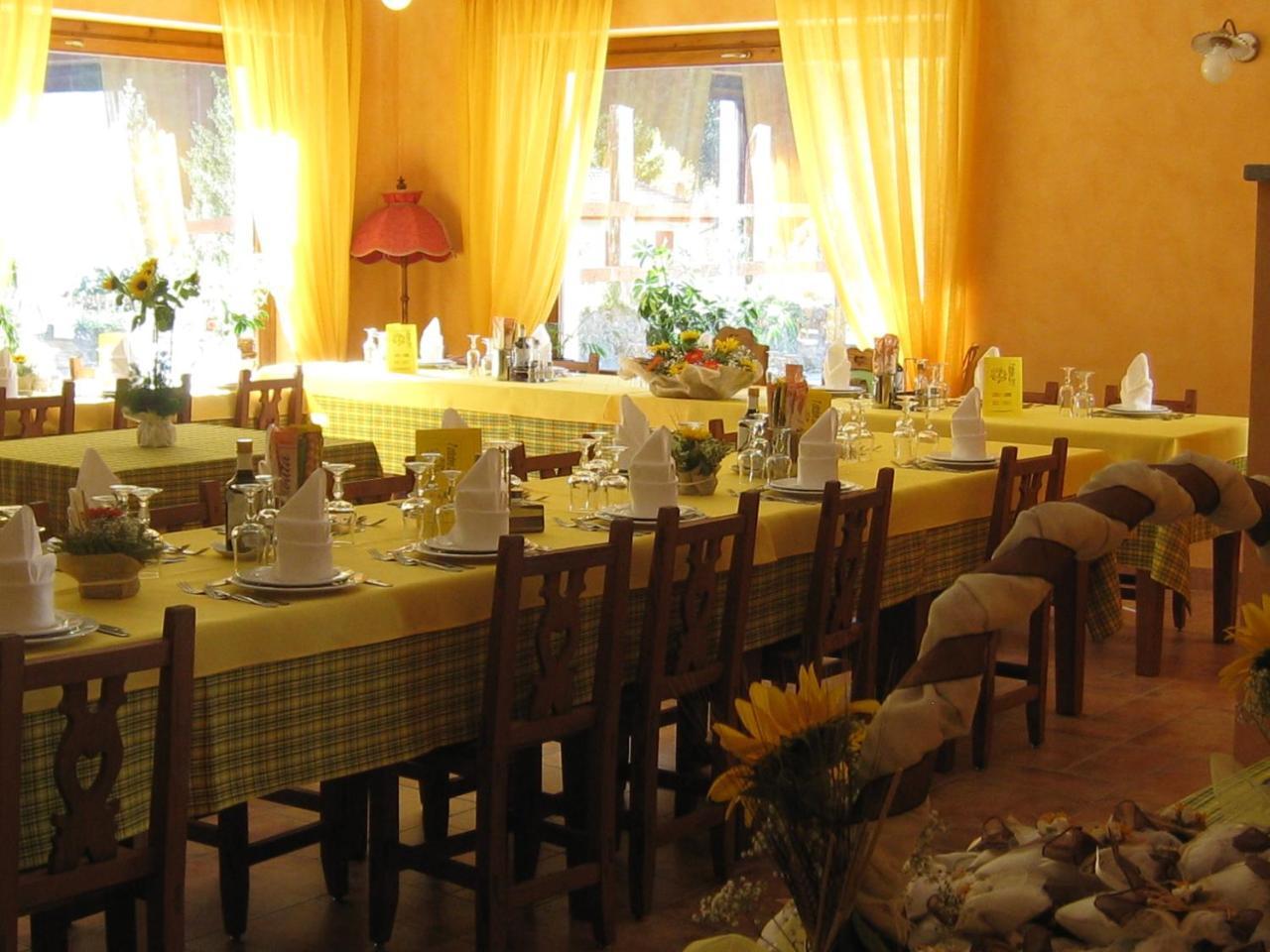 Hotel Villa Plinia Pragelato Exterior foto